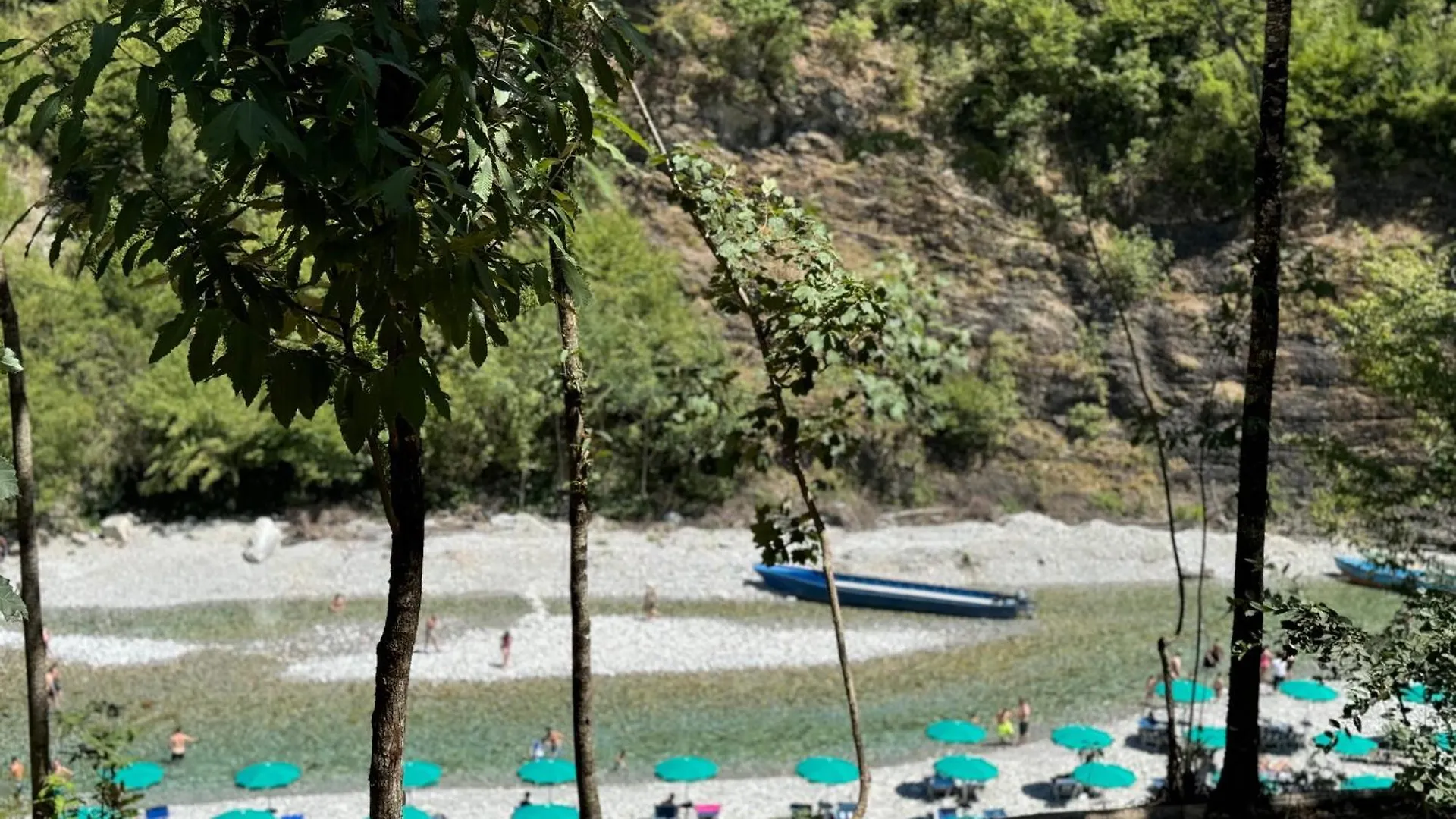 Villa'S Gio Shala River Deja's Ford